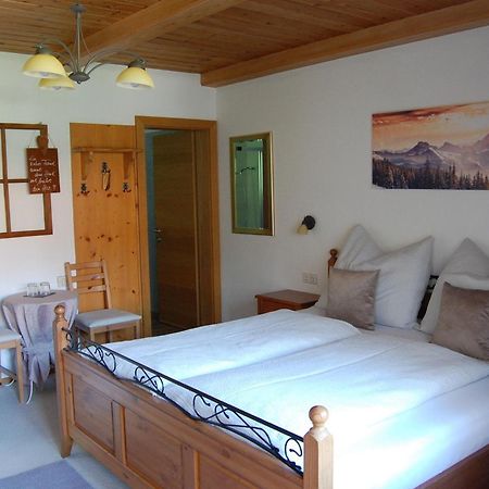Bed and Breakfast Haus Hager Schlitters Exteriér fotografie